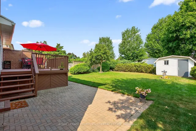 Additional image 37 of 60 Gondola Cres