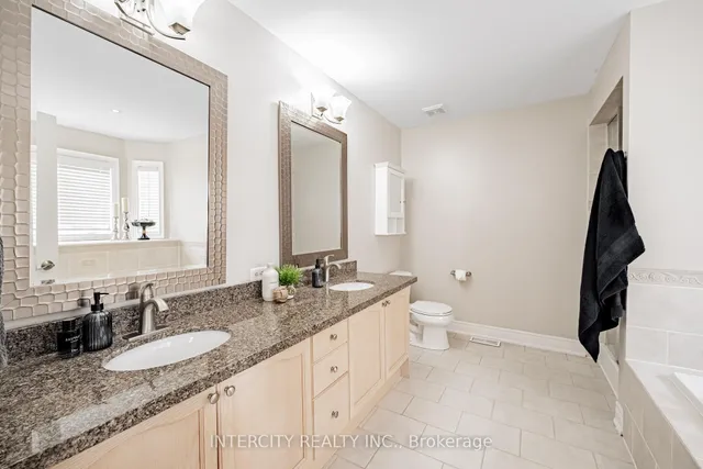 Additional image 19 of 21 Armani Lane