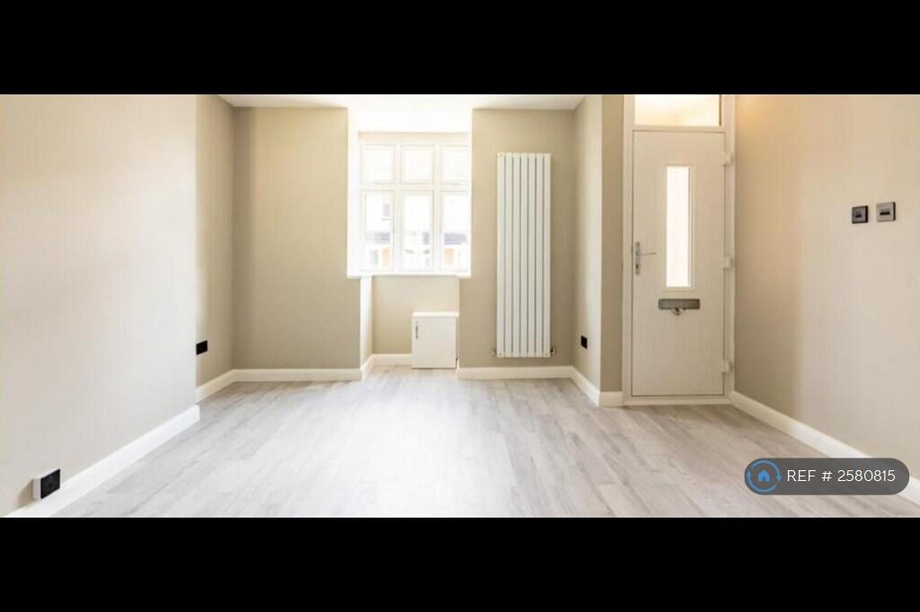 Additional image 14 of Kimberley Road, St. Albans, AL3