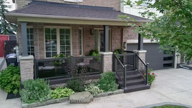 Additional image 38 of 60 Mainard Cres