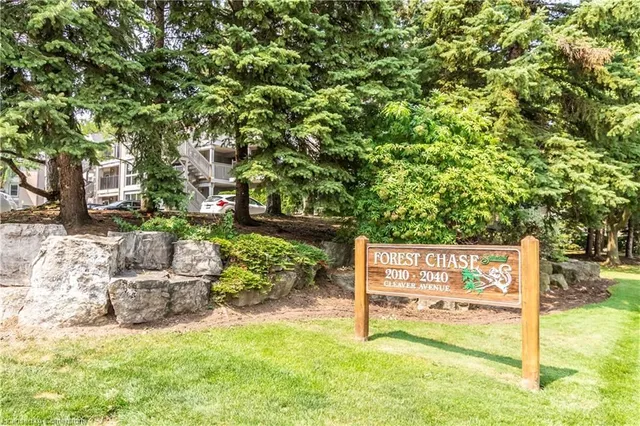 Additional image 3 of 2010 Cleaver Ave Unit 207