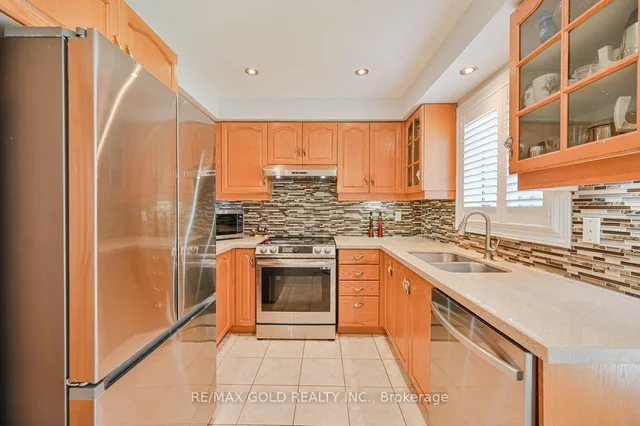 Additional image 17 of 1 Bumblebee Cres