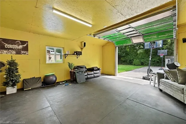 Additional image 50 of 107 Aldercrest Ave