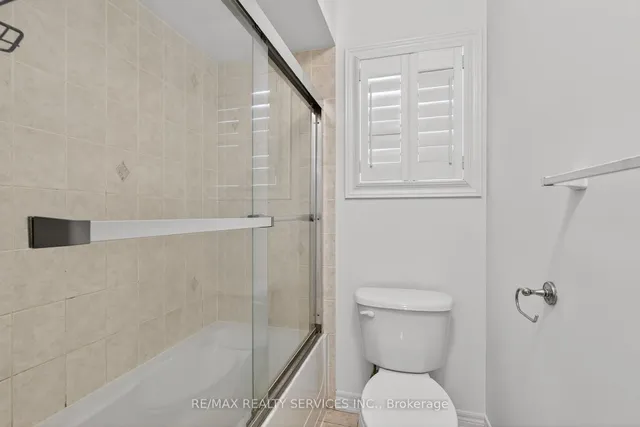 Additional image 2 of 18 Fishing Cres