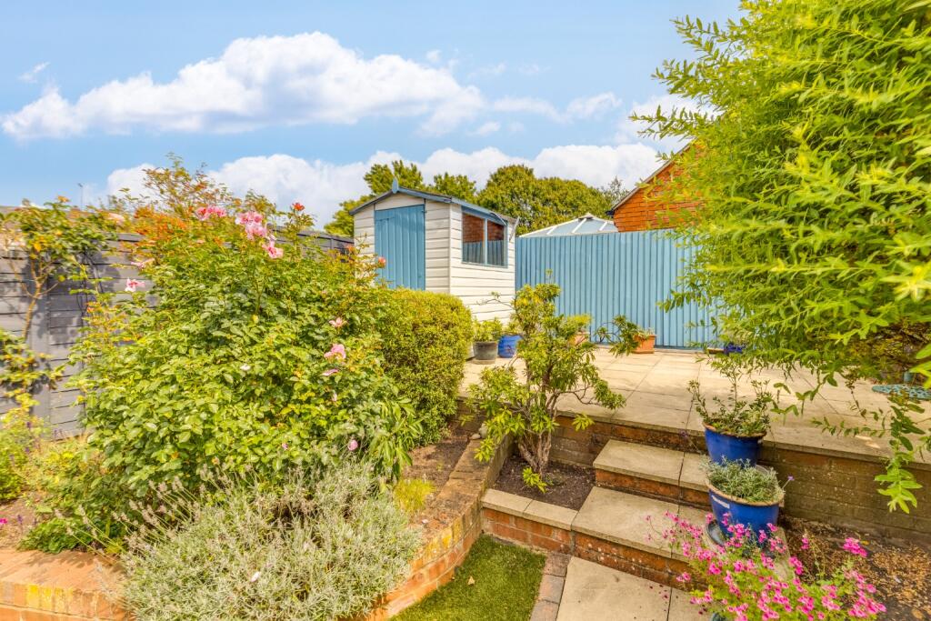 Additional image 10 of Welwyn Hall Gardens, Welwyn, Hertfordshire, AL6 9LF