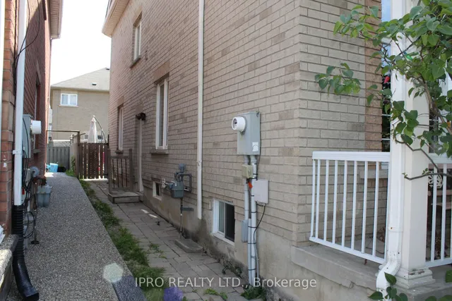 Additional image 2 of 67 Masters Green Cres