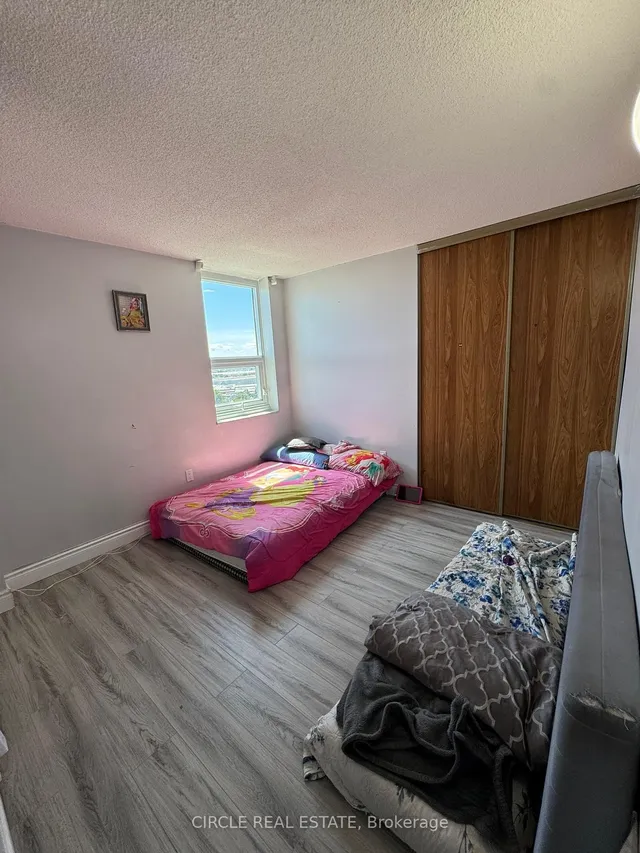 Additional image 10 of 4 Lisa St Unit 1204