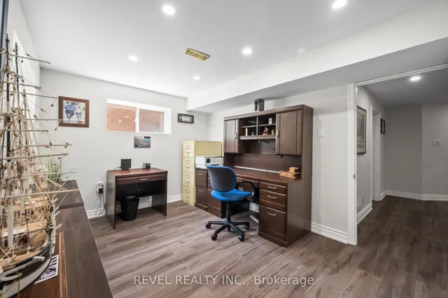 Additional image 39 of 1150 Skyview Dr Unit 48