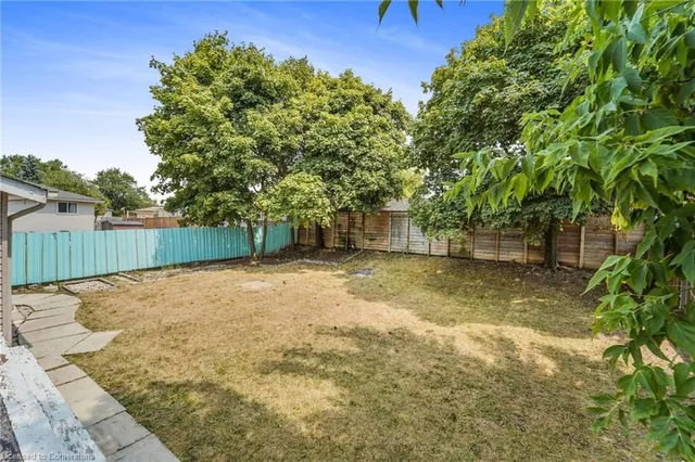 Additional image 30 of 50 Odessa St