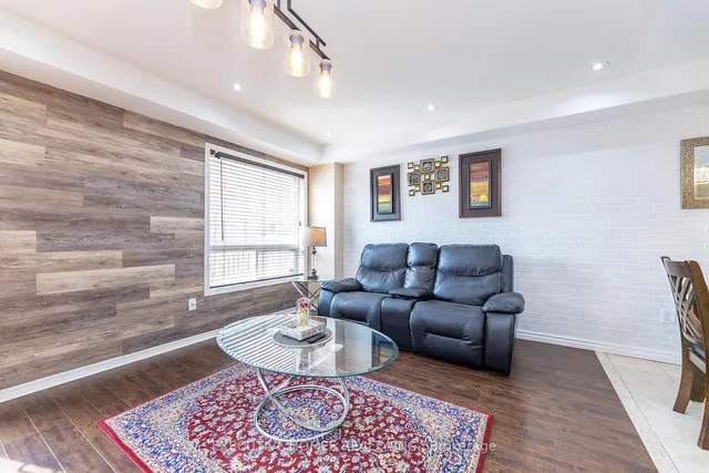 Additional image 16 of 416 Hobbs Cres