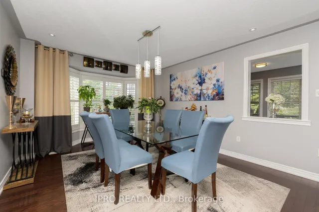 Additional image 17 of 256 Landsborough Ave