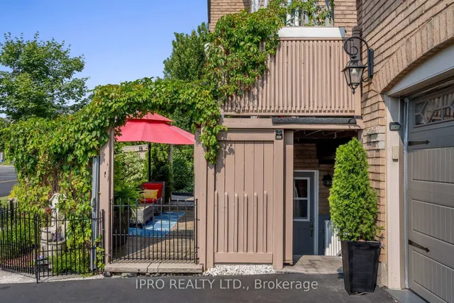 Additional image 35 of 256 Landsborough Ave