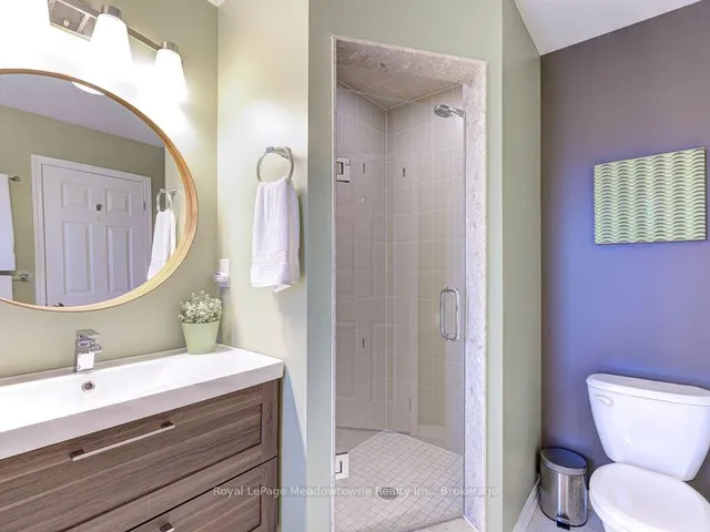 Additional image 42 of 220 Magurn Gate