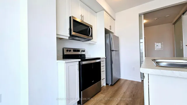 Additional image 16 of 470 Dundas St Unit 322