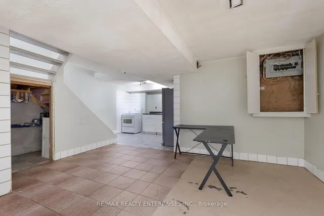 Additional image 28 of 6960 Cadiz Cres