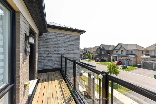 Additional image 40 of 27 Glacier Rd