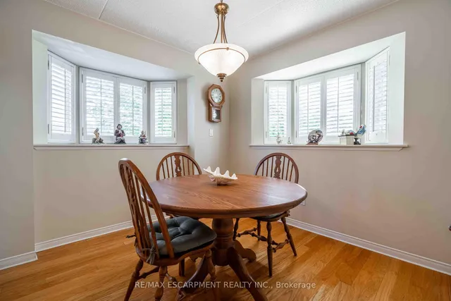 Additional image 11 of 3499 Upper Middle Rd Unit 102