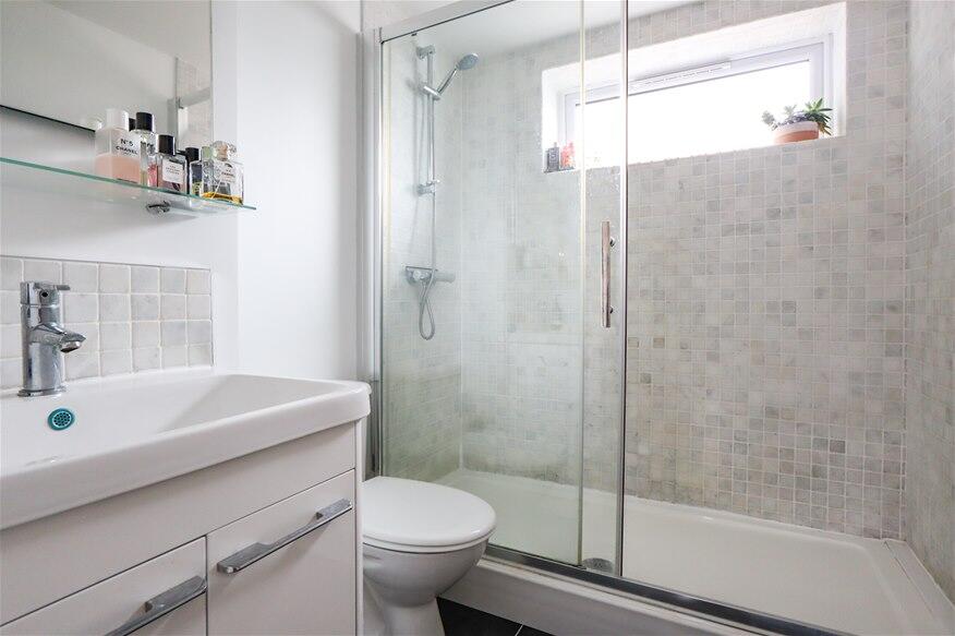 Additional image 6 of Tuffnells Way, Harpenden, AL5