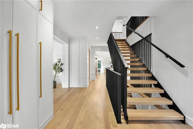 Additional image 6 of 977 Unsworth Ave