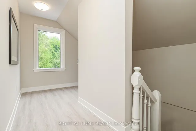 Additional image 34 of 998 Sulphur Springs