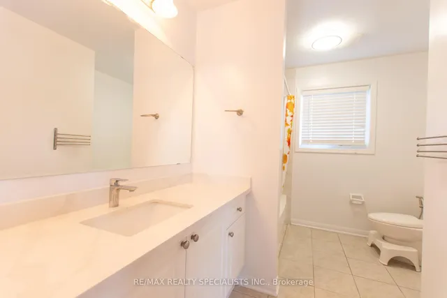 Additional image 43 of 929 Philbrook Dr