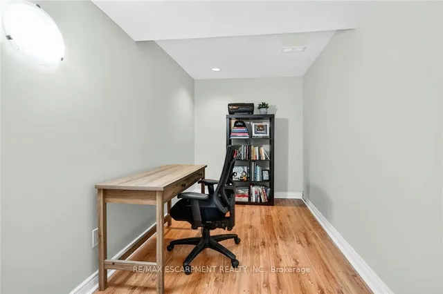 Additional image 30 of 50 LONGYEAR Dr