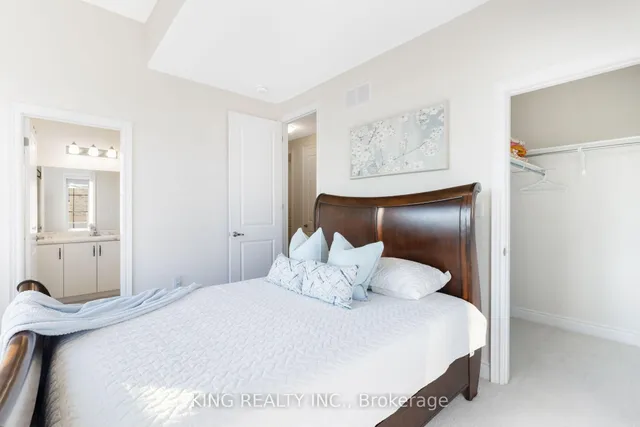 Additional image 29 of 3419 Sixth Line