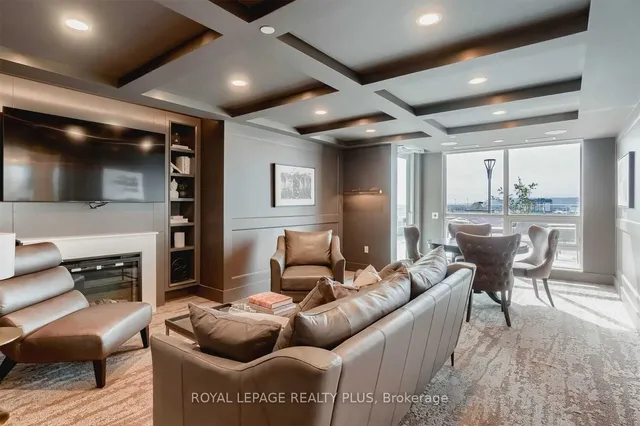 Additional image 31 of 1050 Main St Unit 208