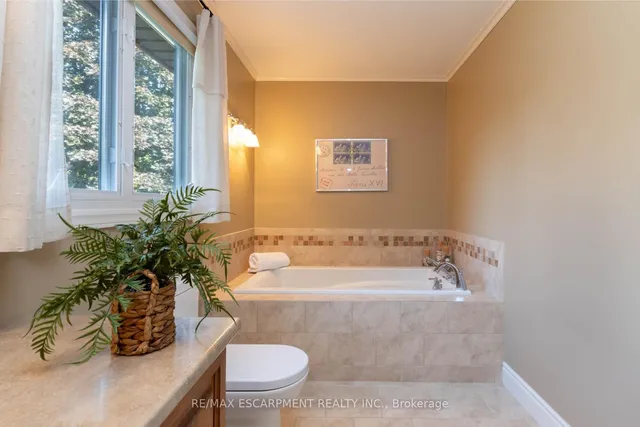 Additional image 23 of 1416 Progreston Rd