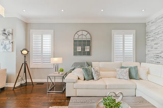 Additional image 30 of 68 Robarts Dr