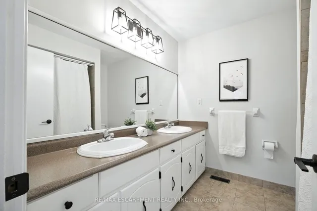 Additional image 22 of 2276 Binbrook Rd