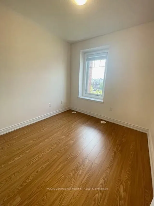 Additional image 40 of 11 Signature Lane