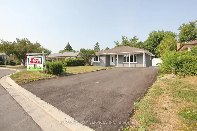 Additional image 3 of 32 Sanford Cres