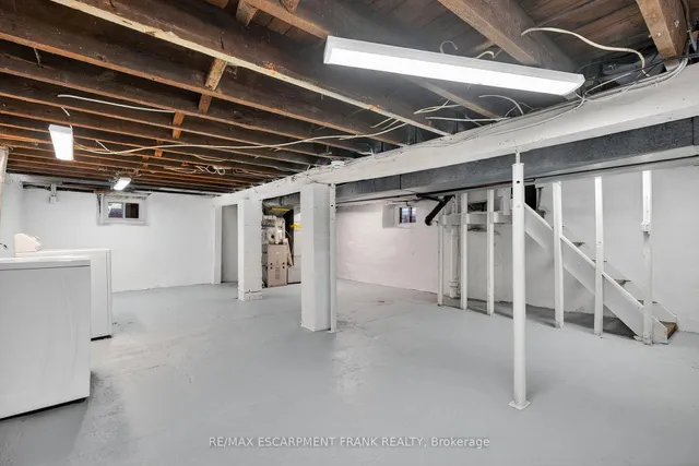 Additional image 42 of 84 RAY St