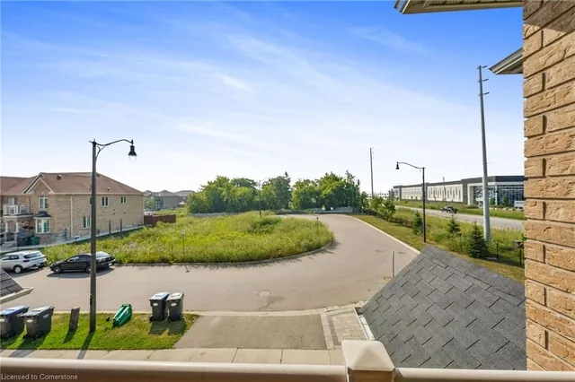 Additional image 37 of 40 Spokanne St