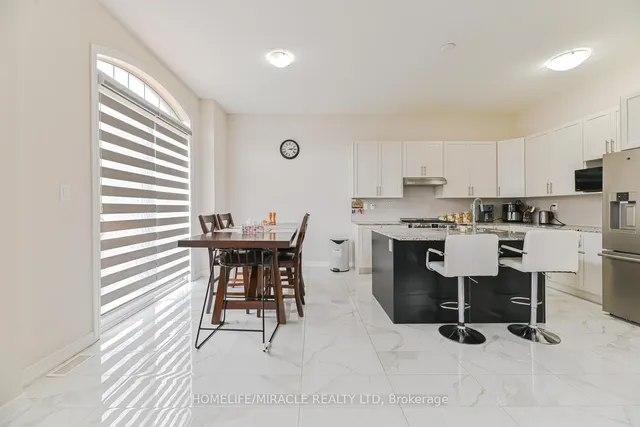 Additional image 16 of 9 Bavenden Cres