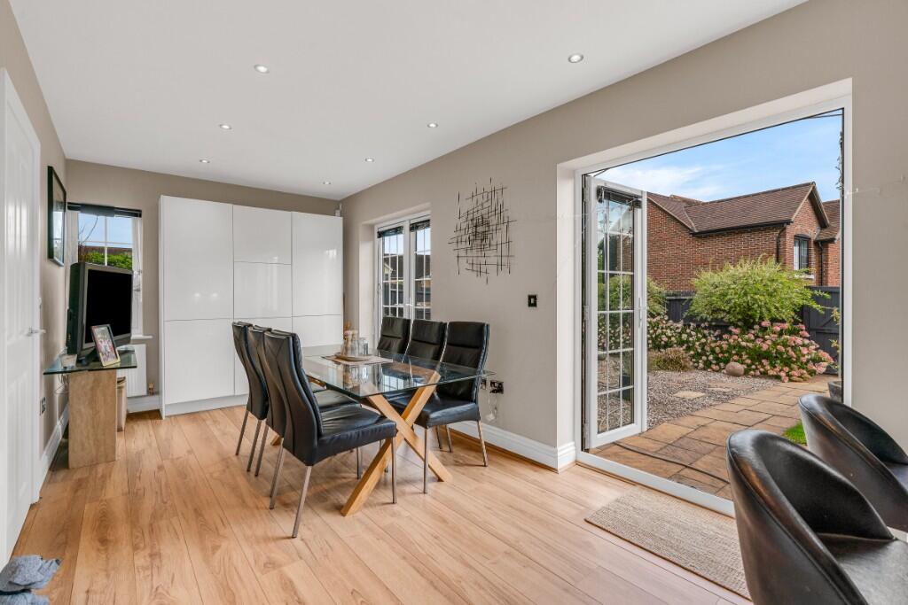 Additional image 5 of Meadow View, Redbourn, St Albans, AL3