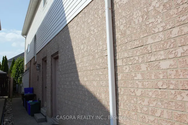 Additional image 38 of 57 Yorkshire Dr