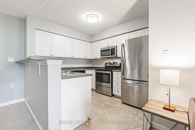 Additional image 6 of 1450 Main St Unit 106