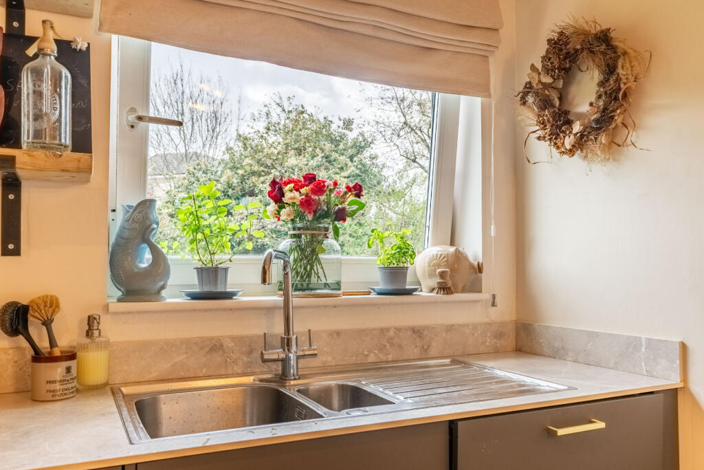 Additional image 6 of Bakers Close, St. Albans, Hertfordshire, AL1