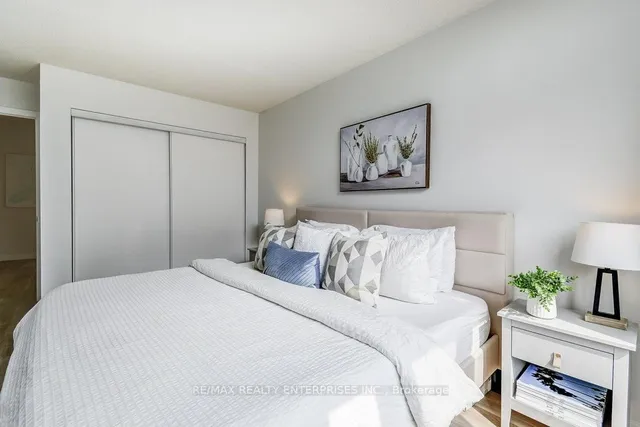 Additional image 20 of 2055 Walkers Line Unit 234