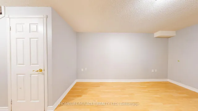 Additional image 10 of 36 Mannel Cres