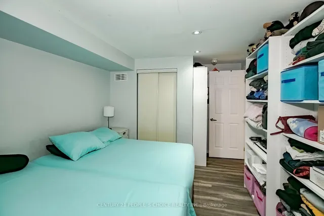 Additional image 42 of 24 Vivians Cres