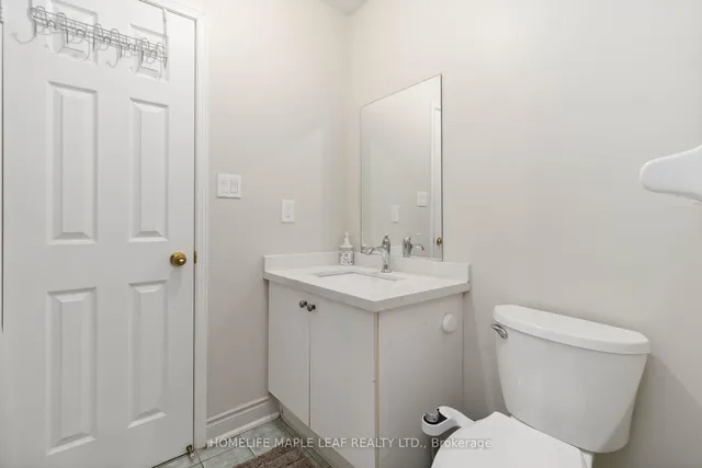 Additional image 21 of 43 Schooner Dr