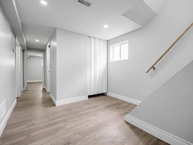 Additional image 27 of 54 Sanford Cres