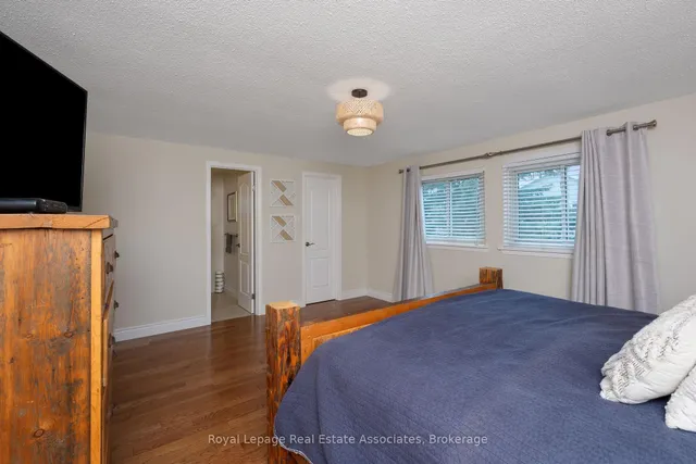 Additional image 15 of 53 Fanshawe Dr