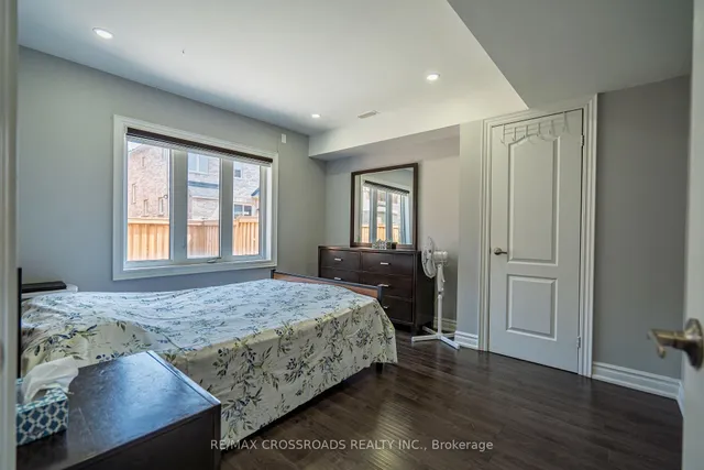 Additional image 42 of 119 Russell Creek Dr