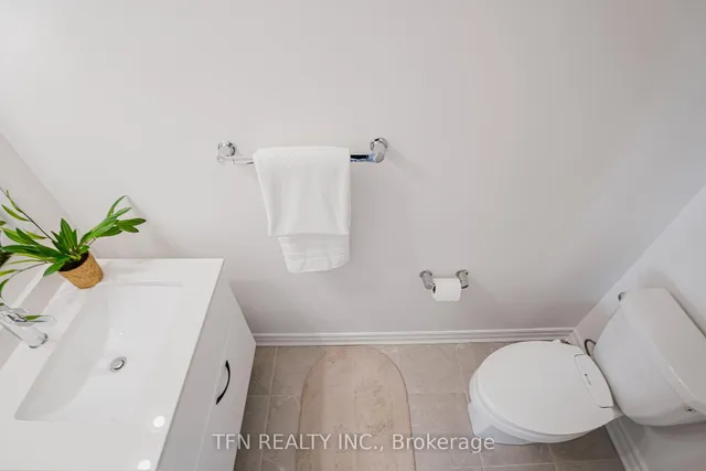 Additional image 21 of 1179 Lloyd Landing