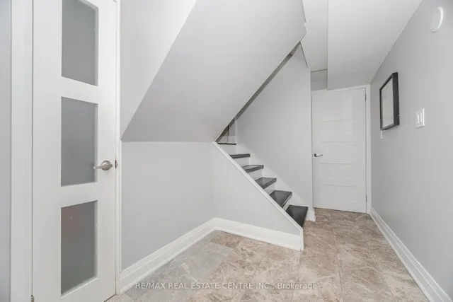 Additional image 37 of 8 Duffield Rd