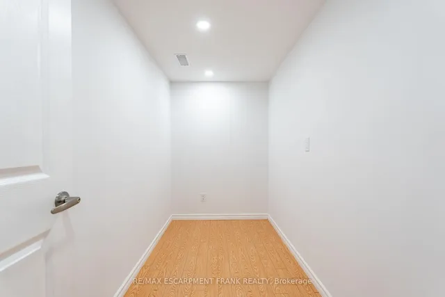 Additional image 43 of 12 EMICK Dr